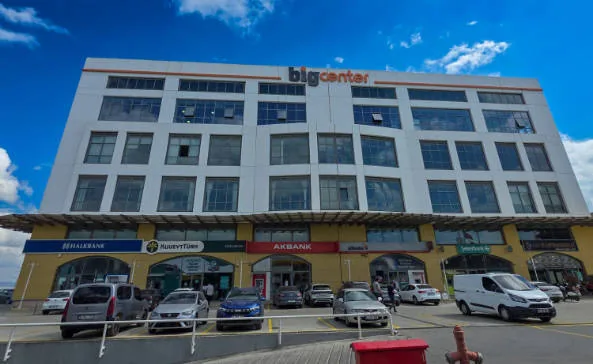 Gebze OSB girişi Big Center binası